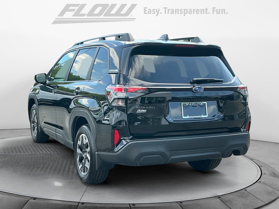Used 2026 Subaru Forester Premium AWD/4WD image 5