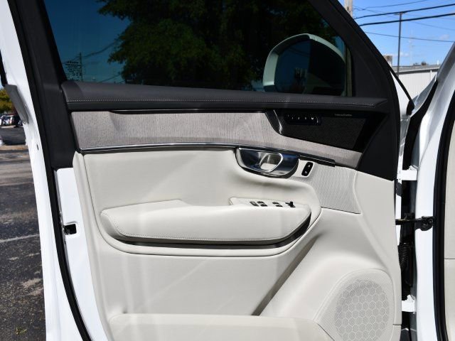 New 2026 Volvo XC90 B6 Ultra AWD/4WD image 10