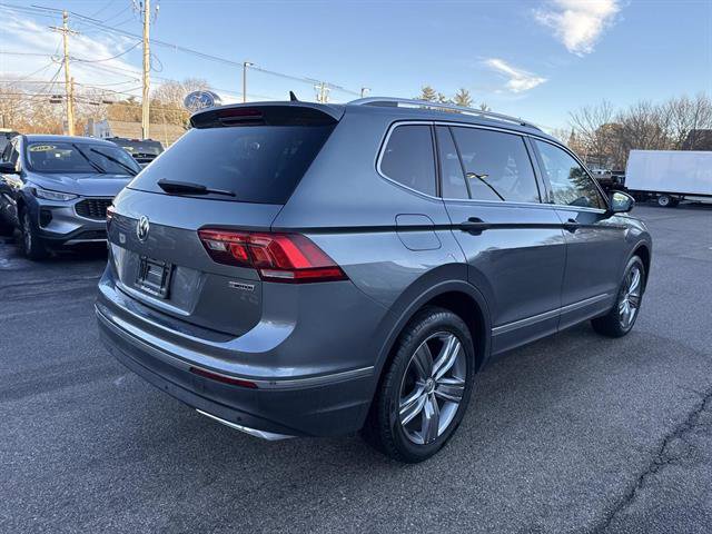 Used 2020 Volkswagen Tiguan SEL w/ 3rd Row Seat Package image 9