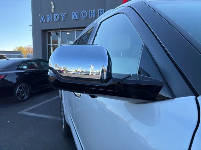 Used 2024 Toyota Sequoia Capstone image 7