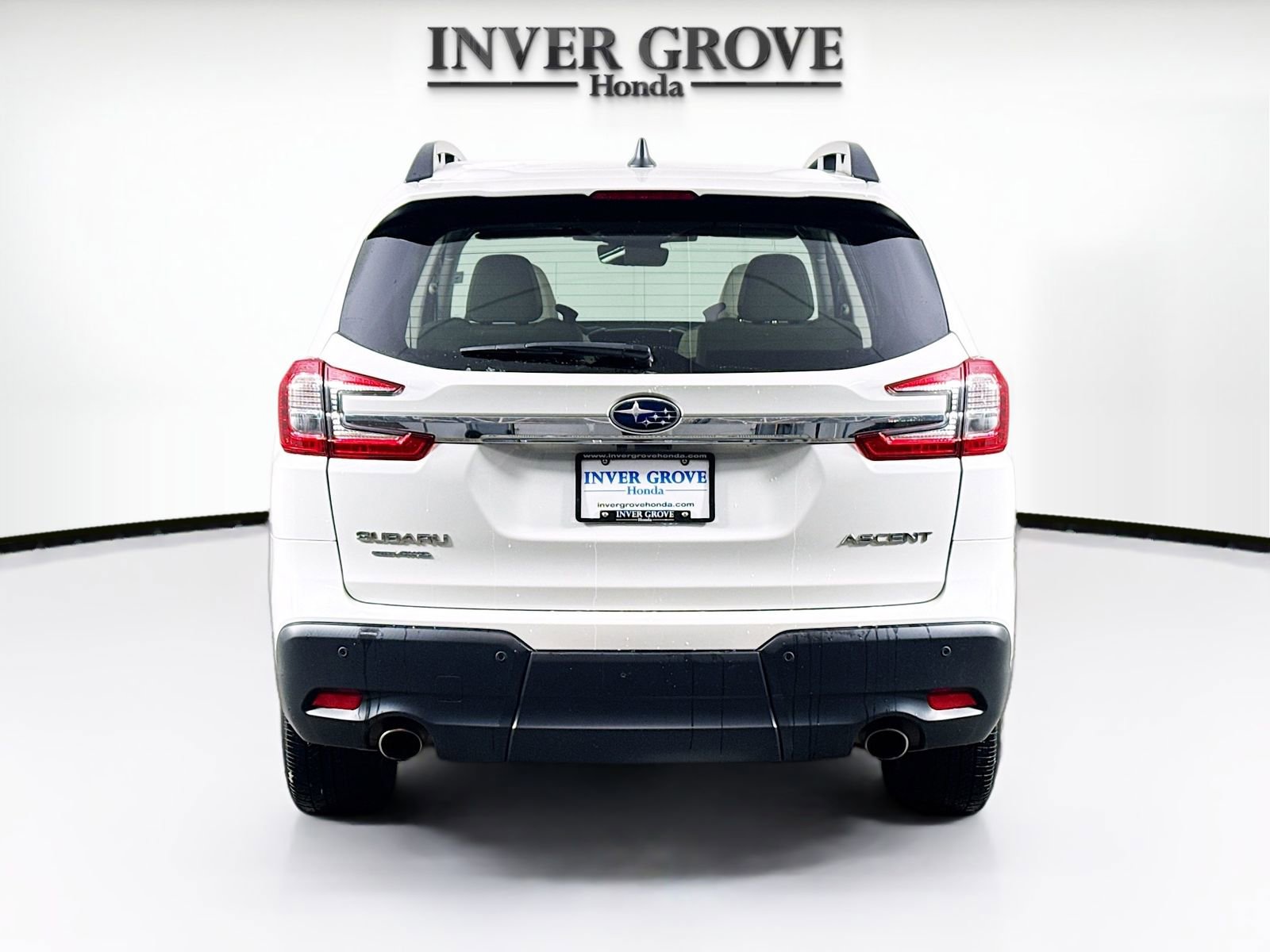 Used 2024 Subaru Ascent Premium w/ Convenience Package AWD/4WD image 6