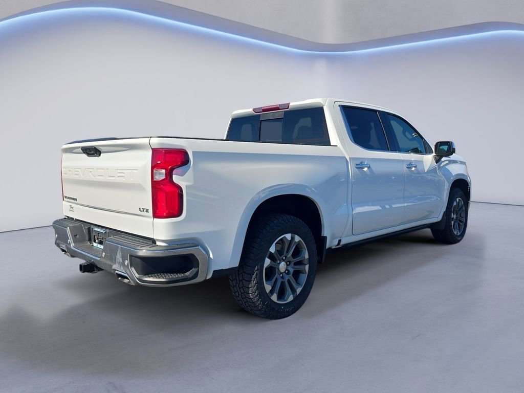 Used 2022 Chevrolet Silverado 1500 LTZ image 5