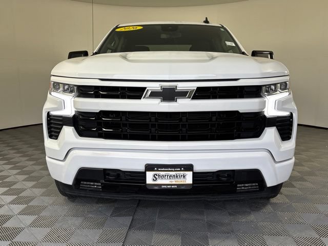 Used 2026 Chevrolet Silverado 1500 RST AWD/4WD image 3