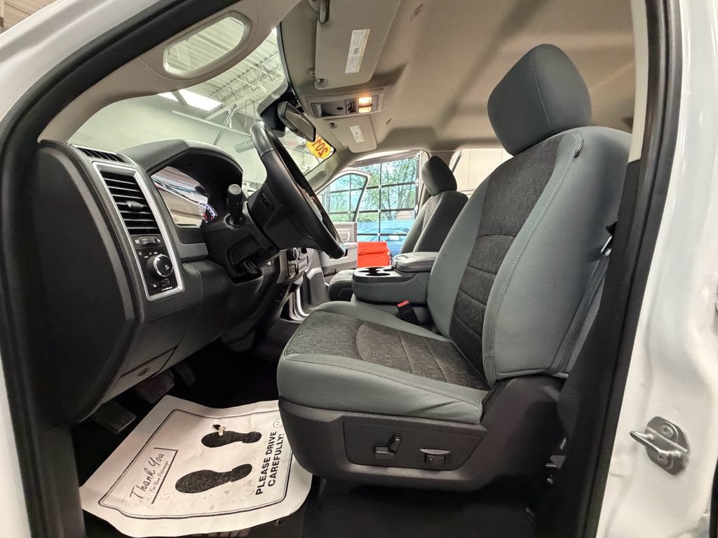 Used 2019 RAM 1500 Big Horn AWD/4WD image 57