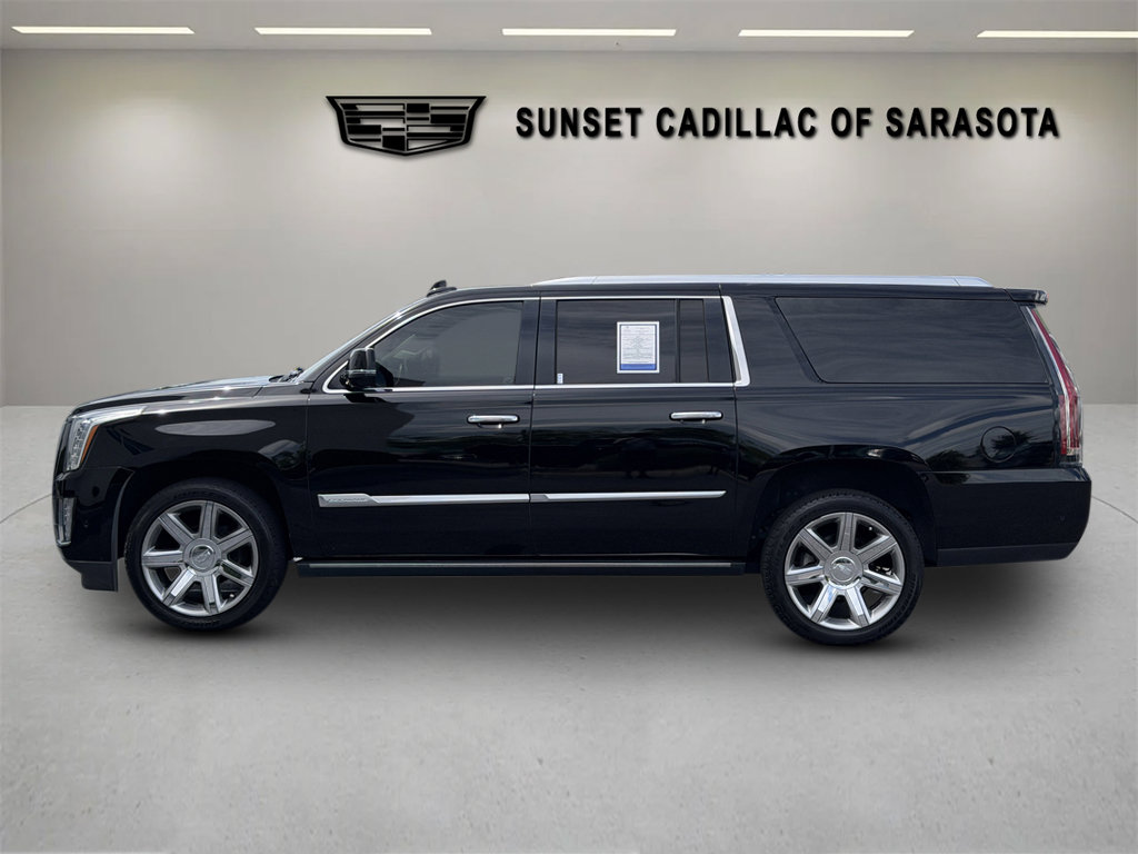 Used 2020 Cadillac Escalade ESV Premium Luxury AWD/4WD image 4