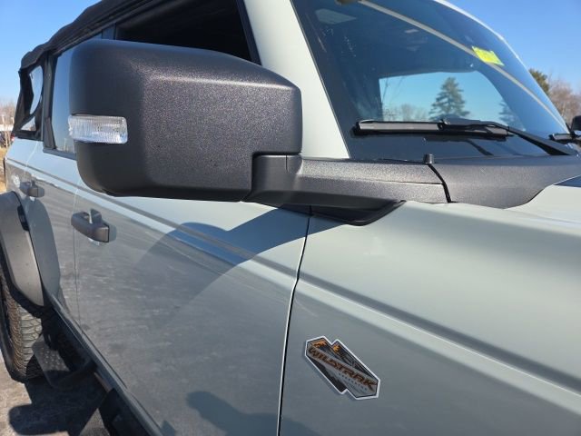 Used 2023 Ford Bronco Wildtrak image 6