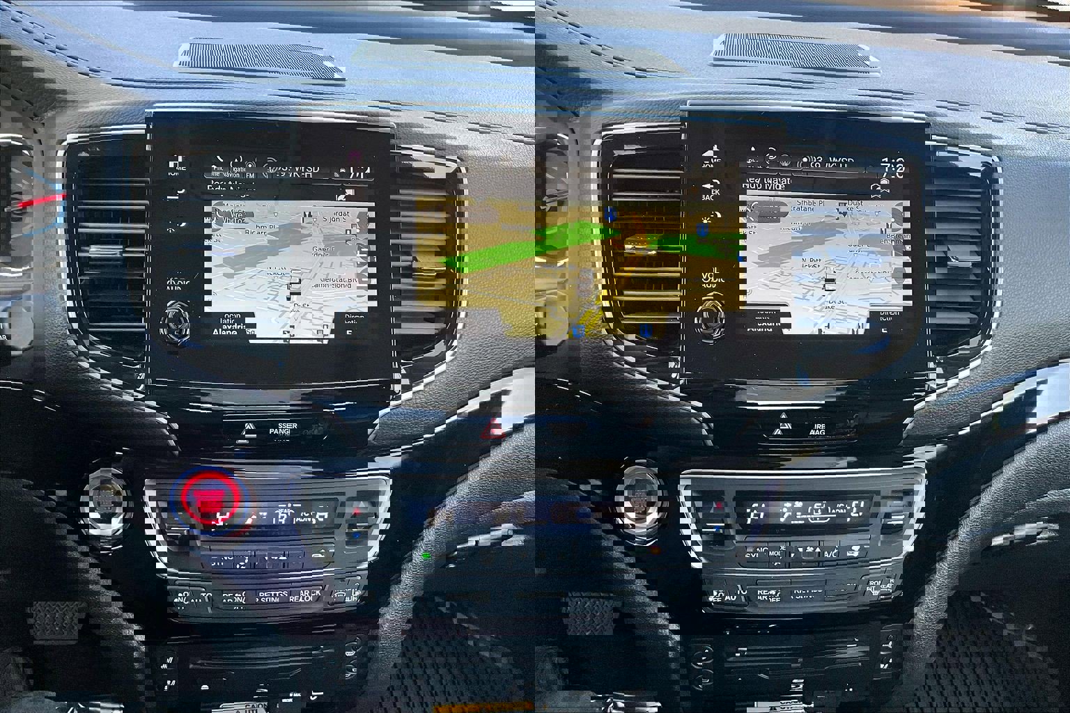 Used 2022 Honda Pilot Elite image 24