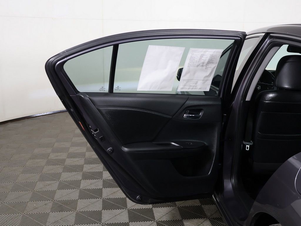 Used 2016 Honda Accord EX-L image 19