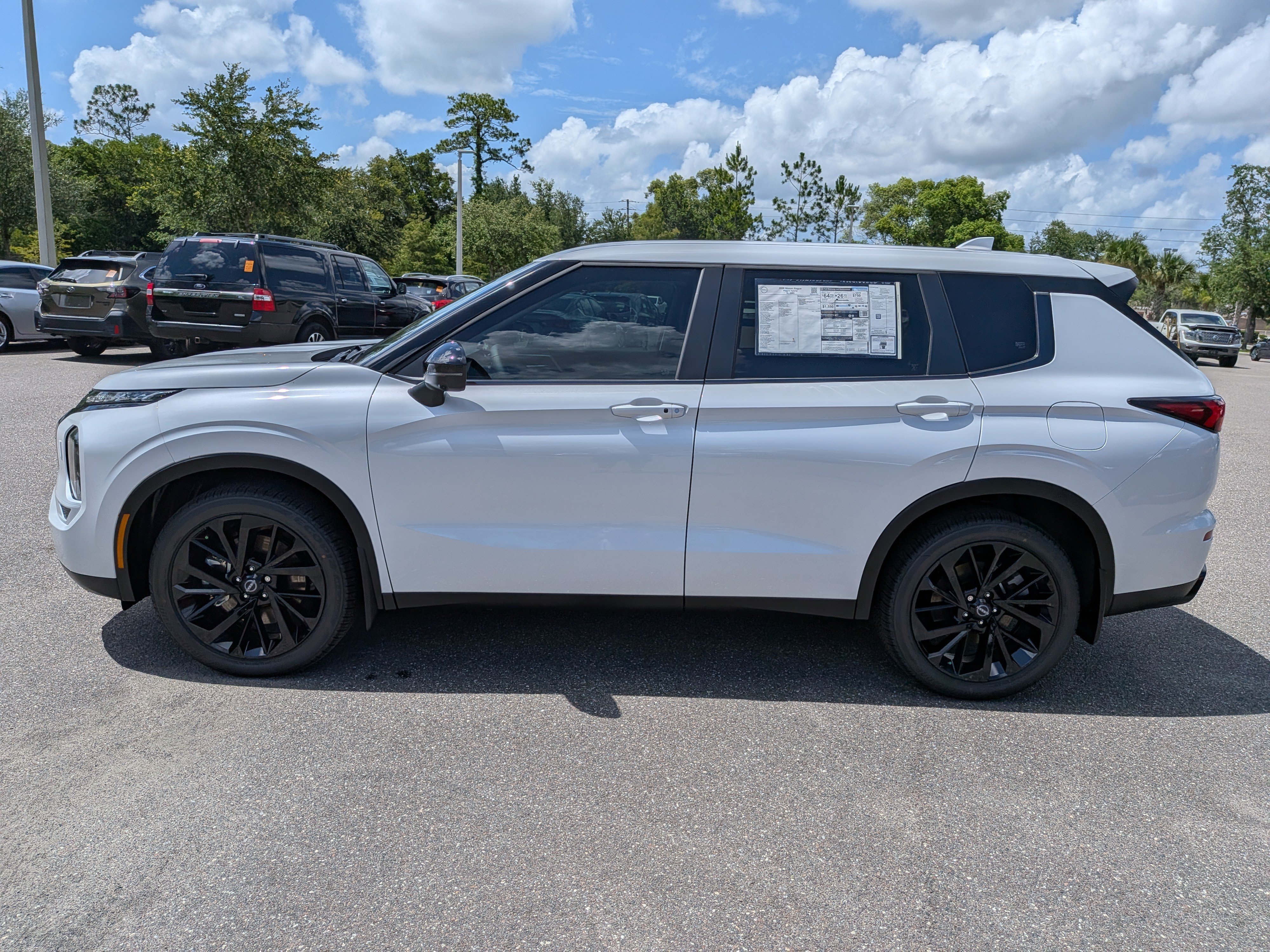 New 2026 Nissan Rogue SL AWD/4WD image 7