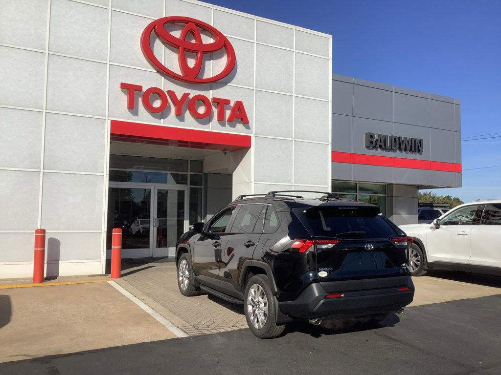 New 2025 Toyota RAV4 XLE Premium w/ Weather Package image 5