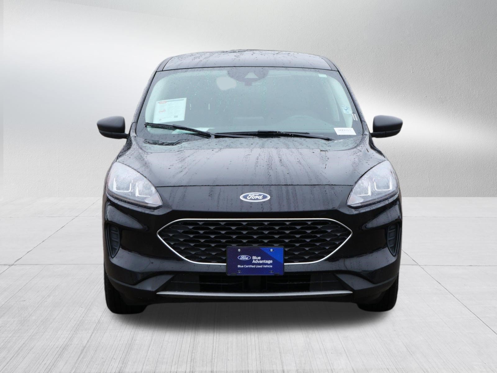 Certified 2022 Ford Escape SE AWD/4WD image 2