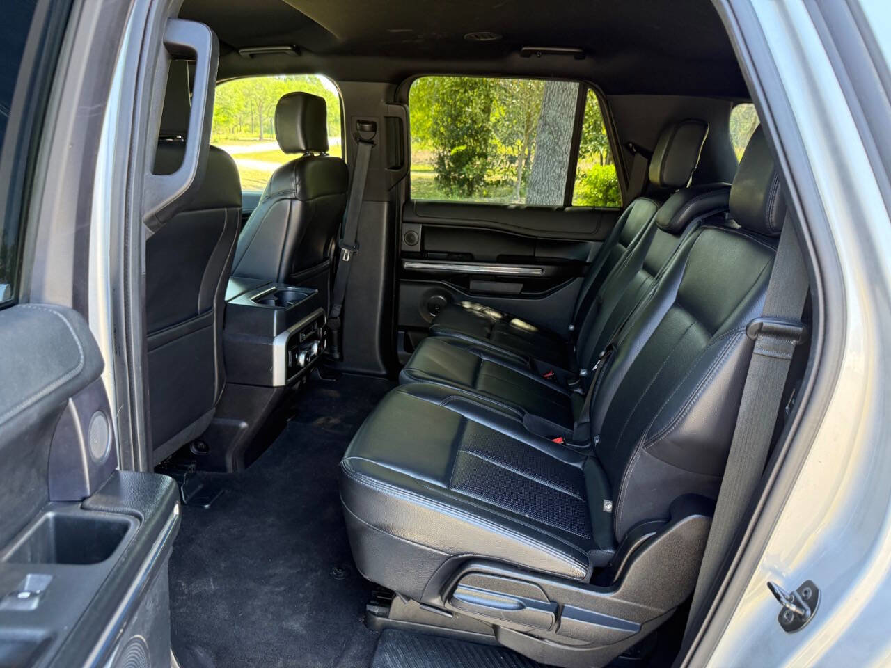 Used 2019 Ford Expedition Max XLT w/ Equipment Group 202A image 17