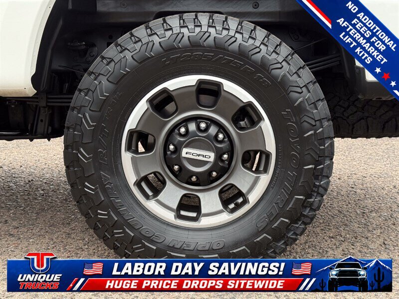 Used 2023 Ford F250 Platinum w/ Tremor Off-Road Package AWD/4WD image 14