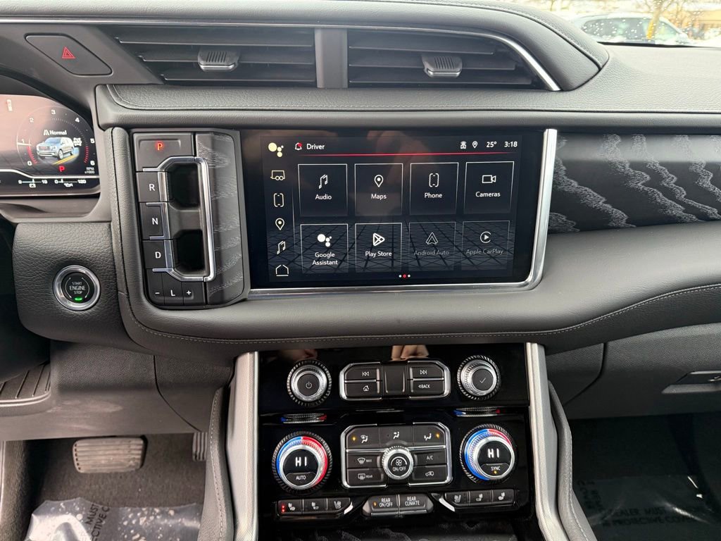 Used 2023 GMC Yukon Denali image 12