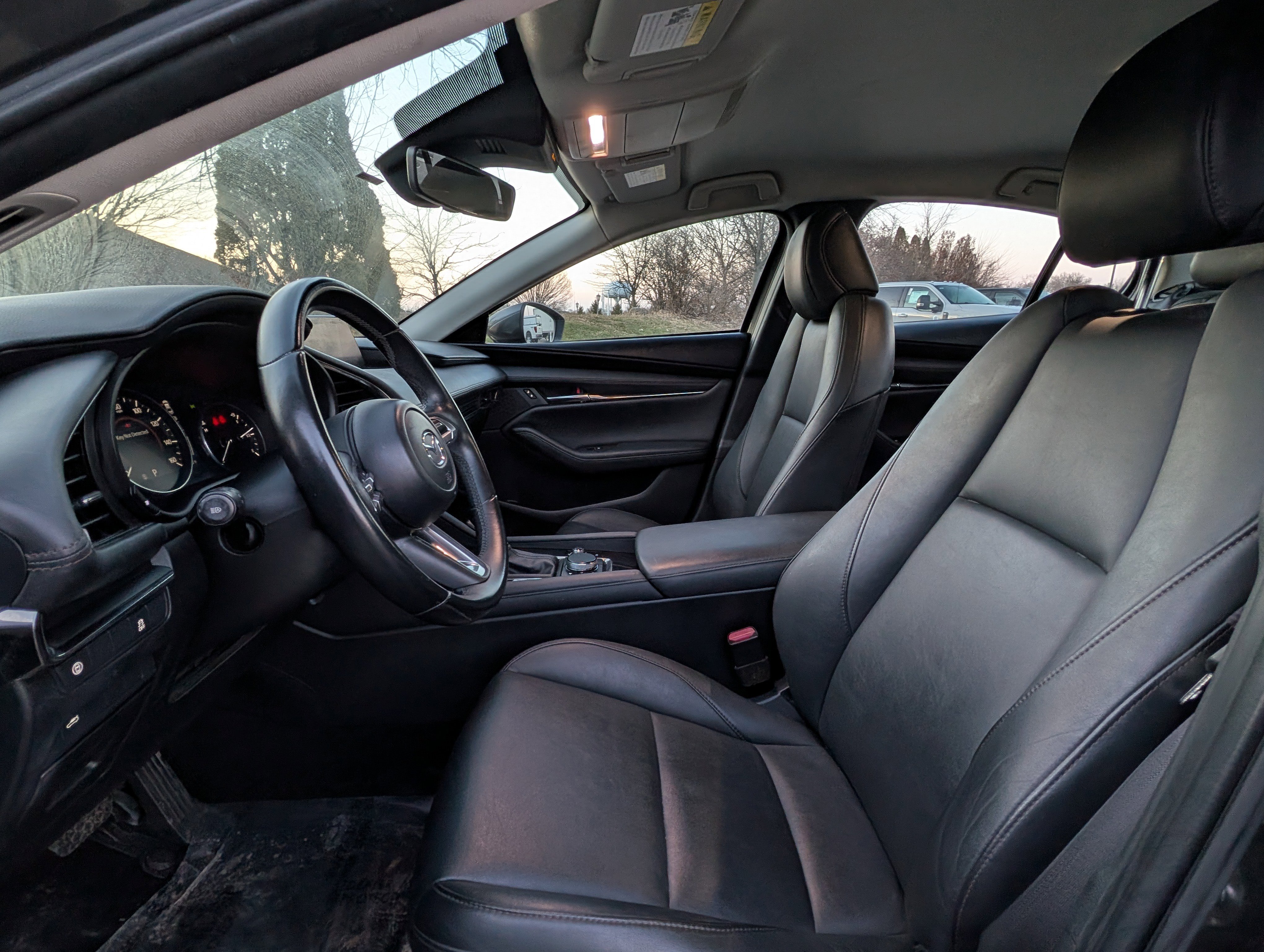 Used 2019 MAZDA MAZDA3 Sedan w/ Select Package image 10