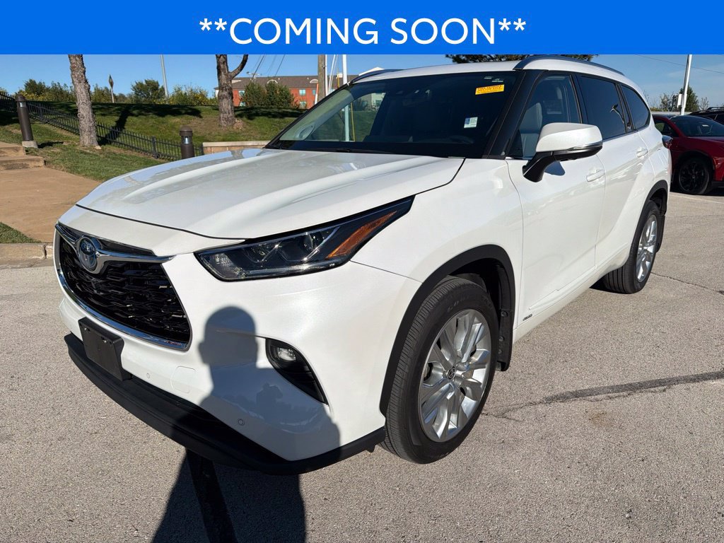Used 2022 Toyota Highlander Limited