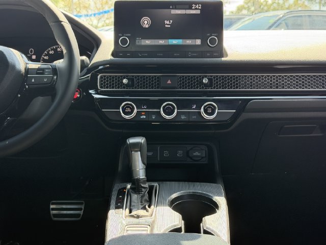 Certified 2025 Honda Civic Sport image 15