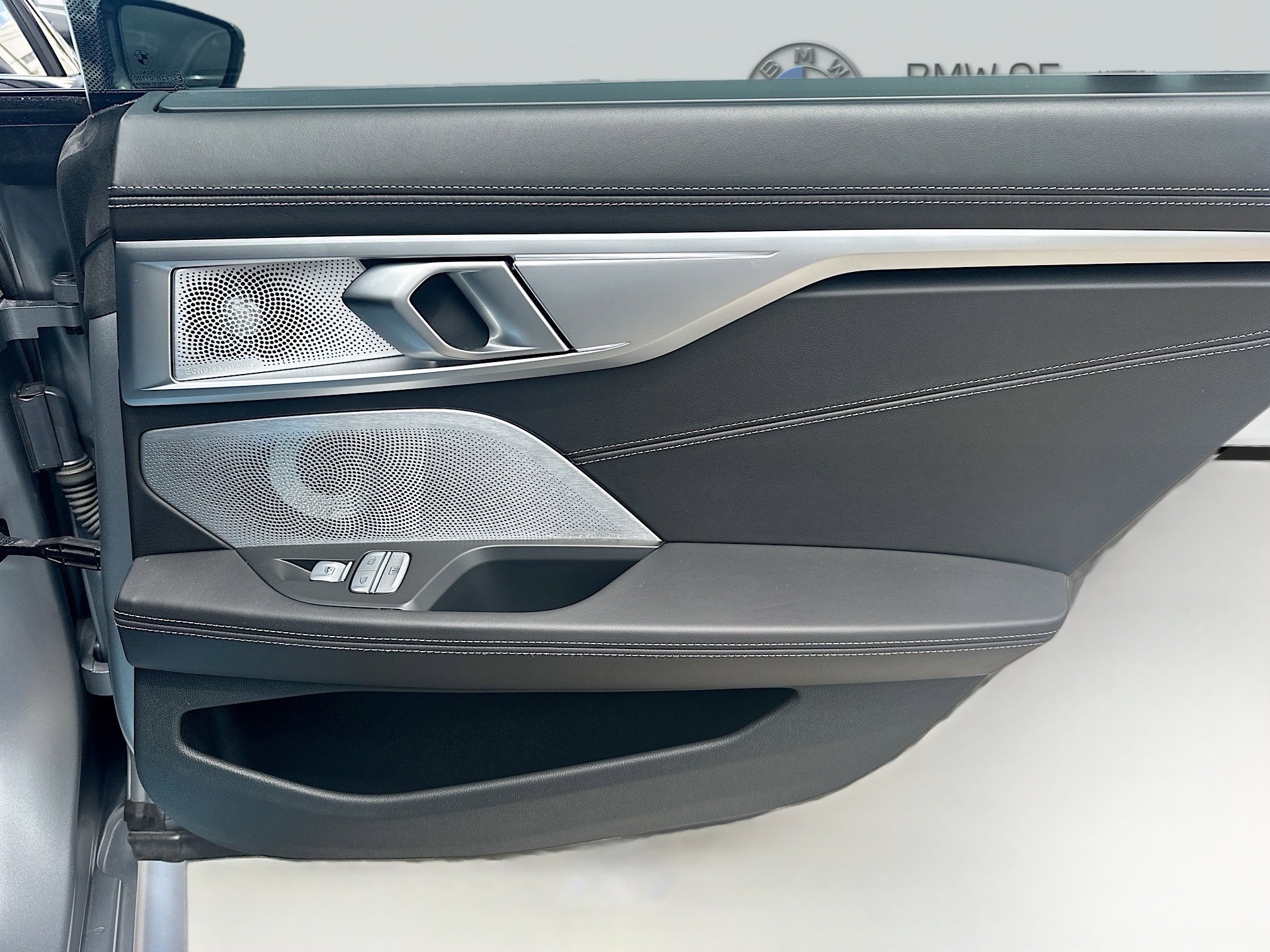 Used 2023 BMW ALPINA B8 xDrive Gran Coupe image 28