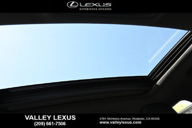 Used 2017 Lexus IS 200t F Sport w/ F Sport Package RWD image 6