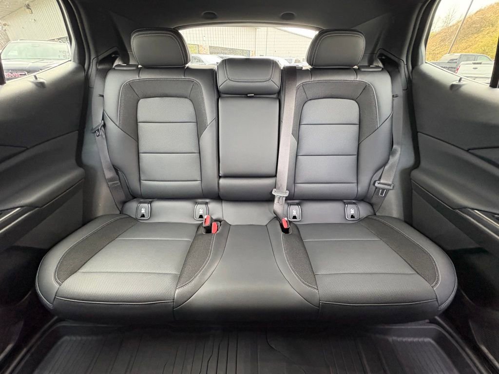 New 2026 Chevrolet Equinox EV LT image 35