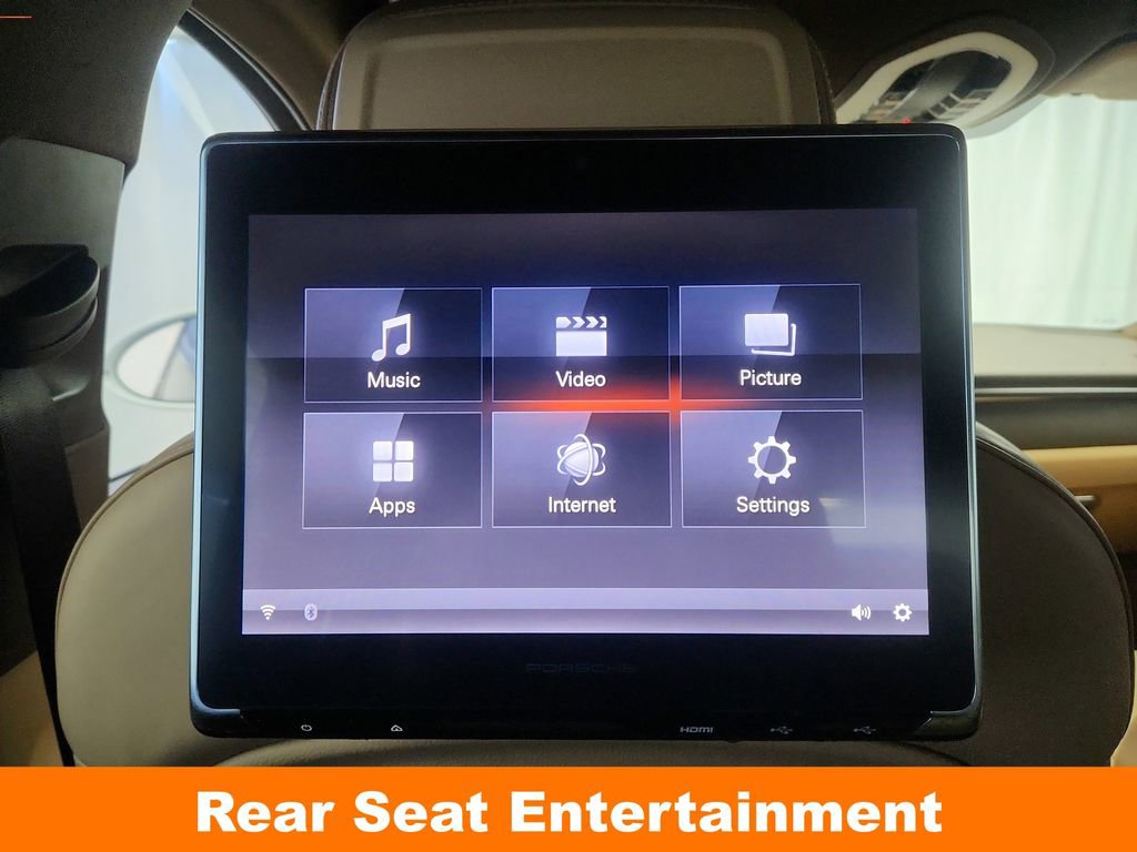 Used 2017 Porsche Macan GTS AWD/4WD image 16