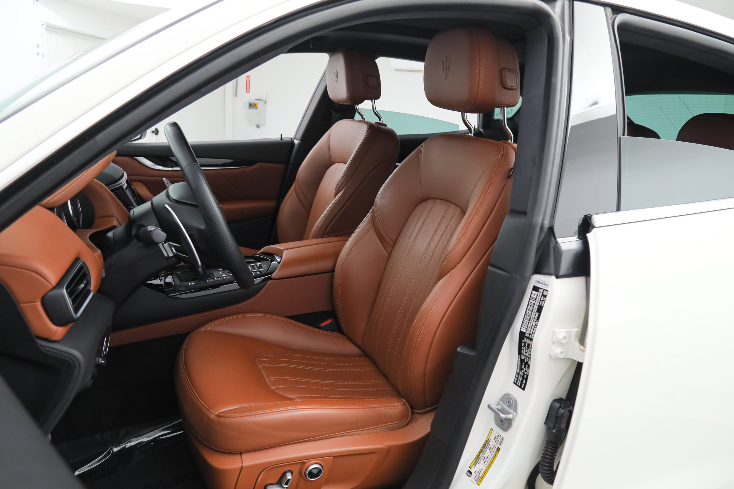 Certified 2023 Maserati Levante Modena AWD/4WD image 16