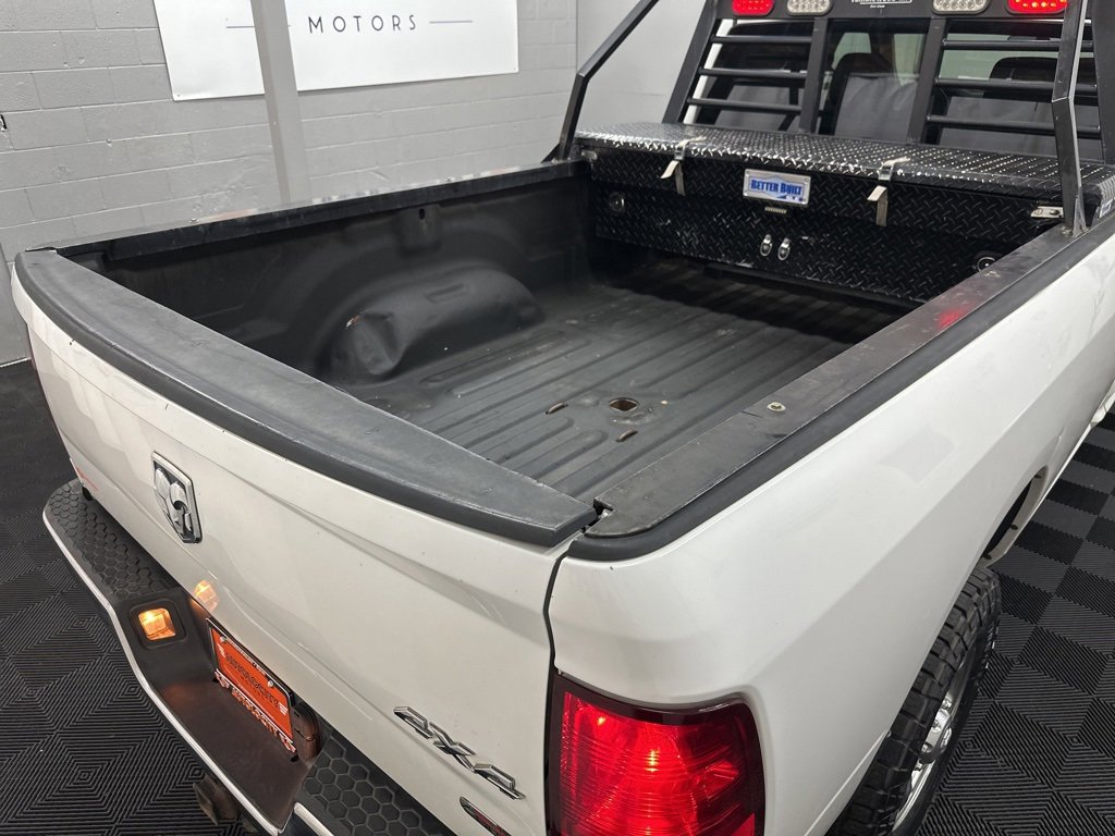 Used 2014 RAM 3500 Tradesman w/ Chrome Appearance Group image 11