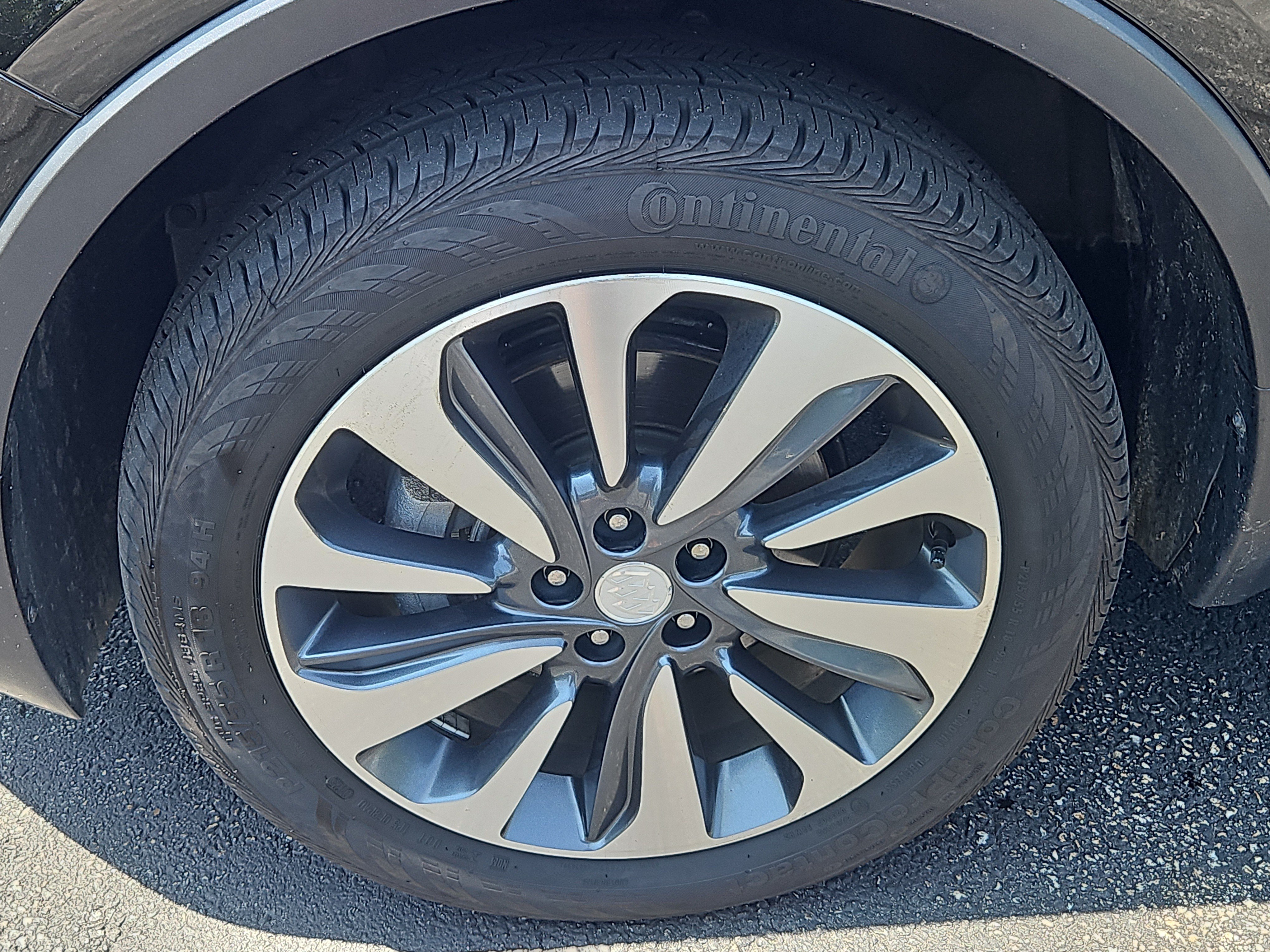 Used 2019 Buick Encore Essence w/ Safety Package II AWD/4WD image 4