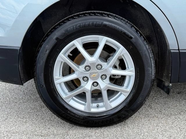 Certified 2024 Chevrolet Equinox LT FWD image 9
