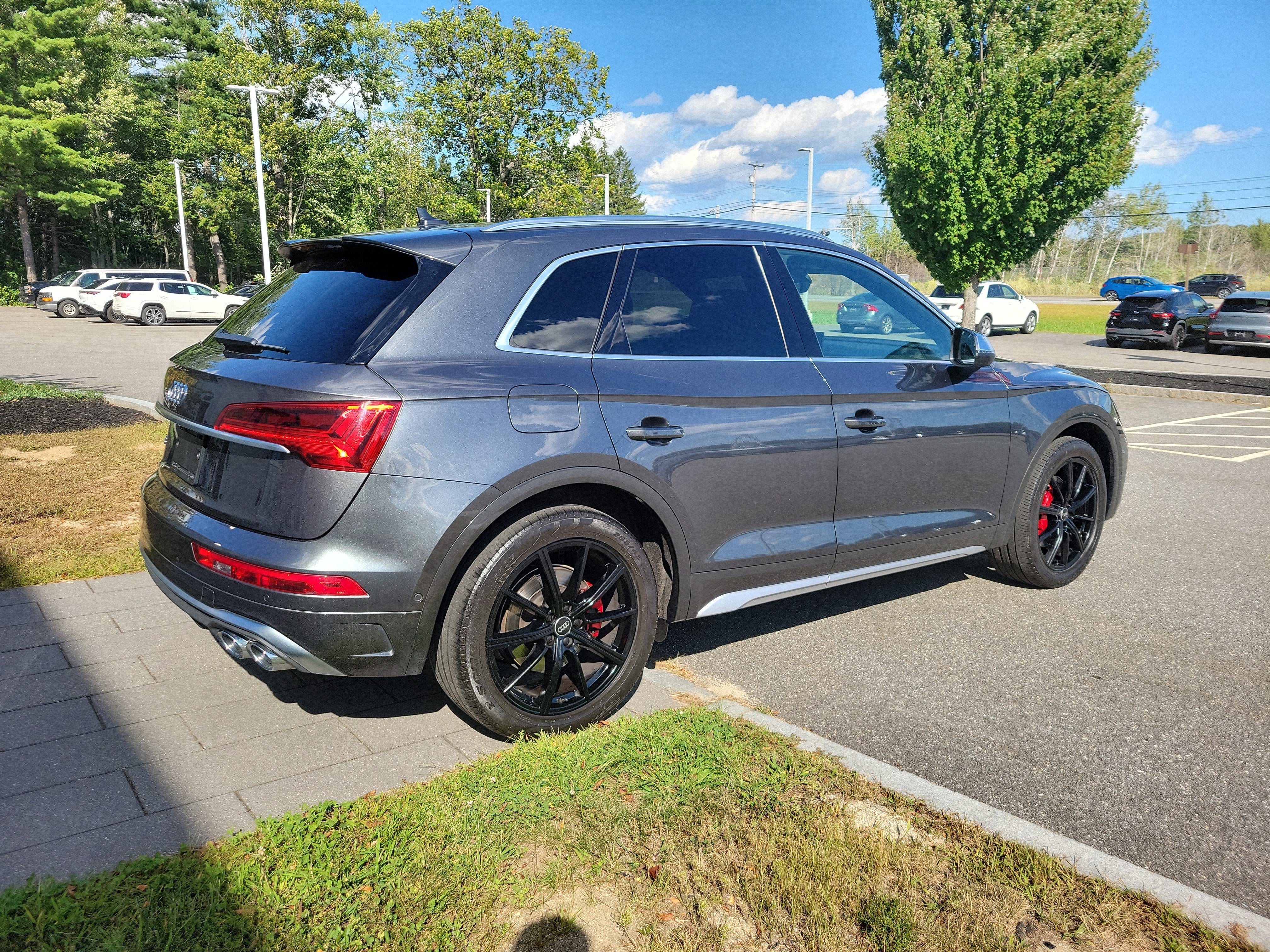 Used 2023 Audi SQ5 Prestige AWD/4WD image 7