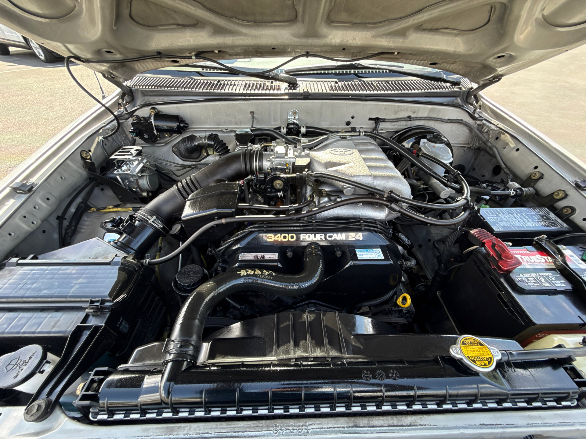 Used 2004 Toyota Tacoma PreRunner image 9