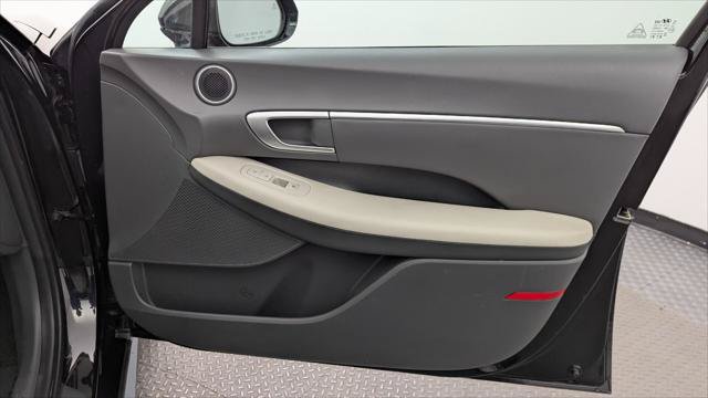 Used 2025 Hyundai Sonata SEL FWD image 22
