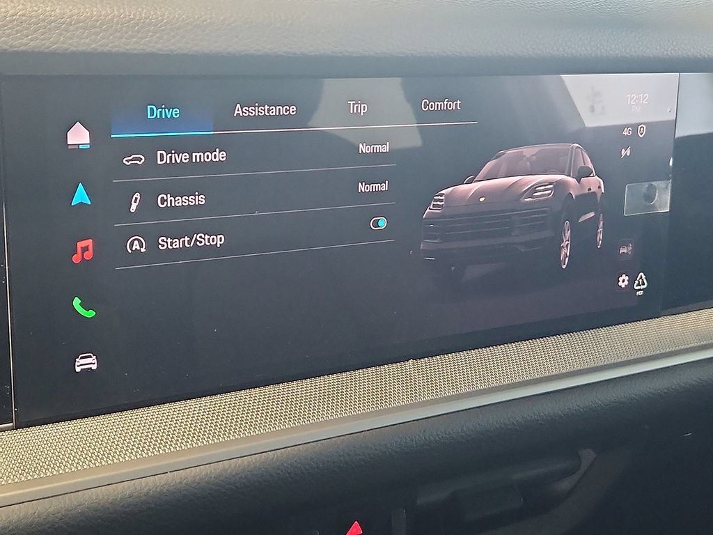 New 2026 Porsche Cayenne Coupe AWD/4WD image 23
