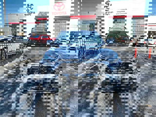 New 2025 Toyota RAV4 XLE Premium image 3