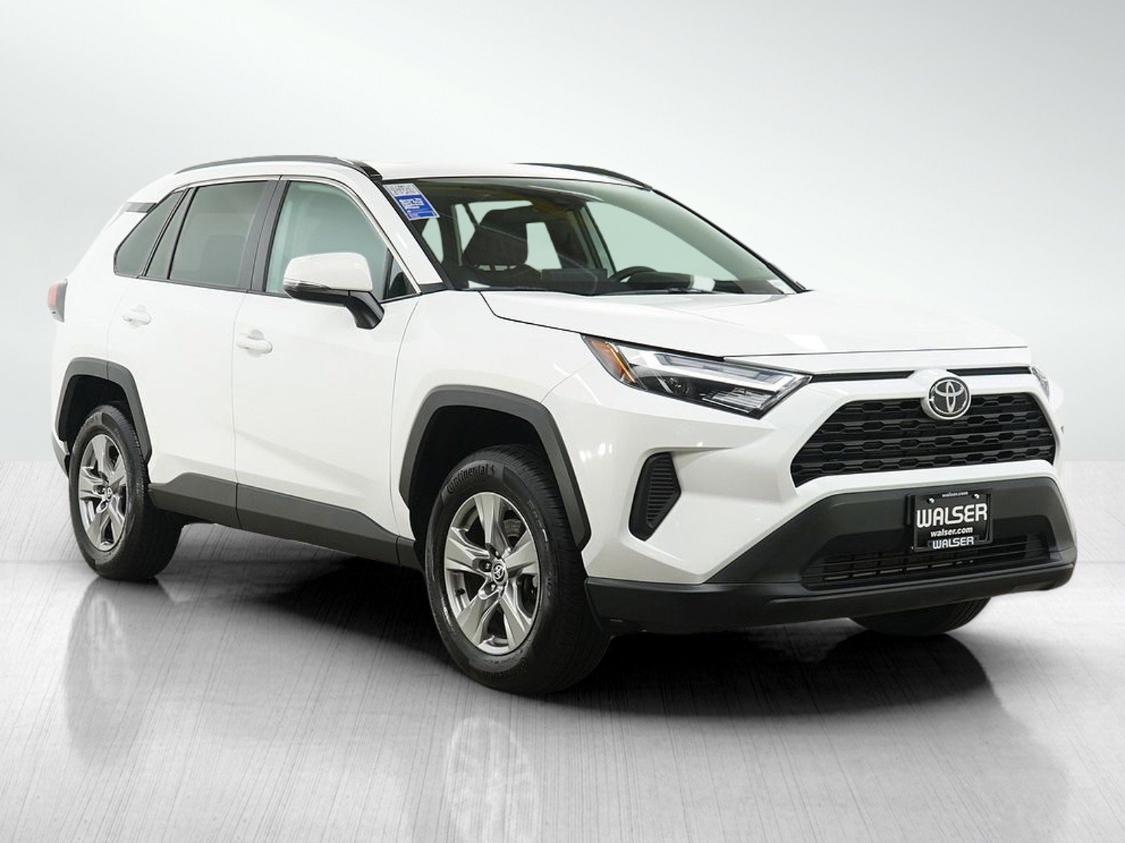 Used 2024 Toyota RAV4 XLE w/ Convenience Package AWD/4WD image 9