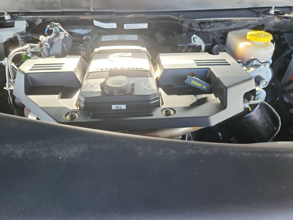 Used 2020 RAM 2500 Laramie AWD/4WD image 18