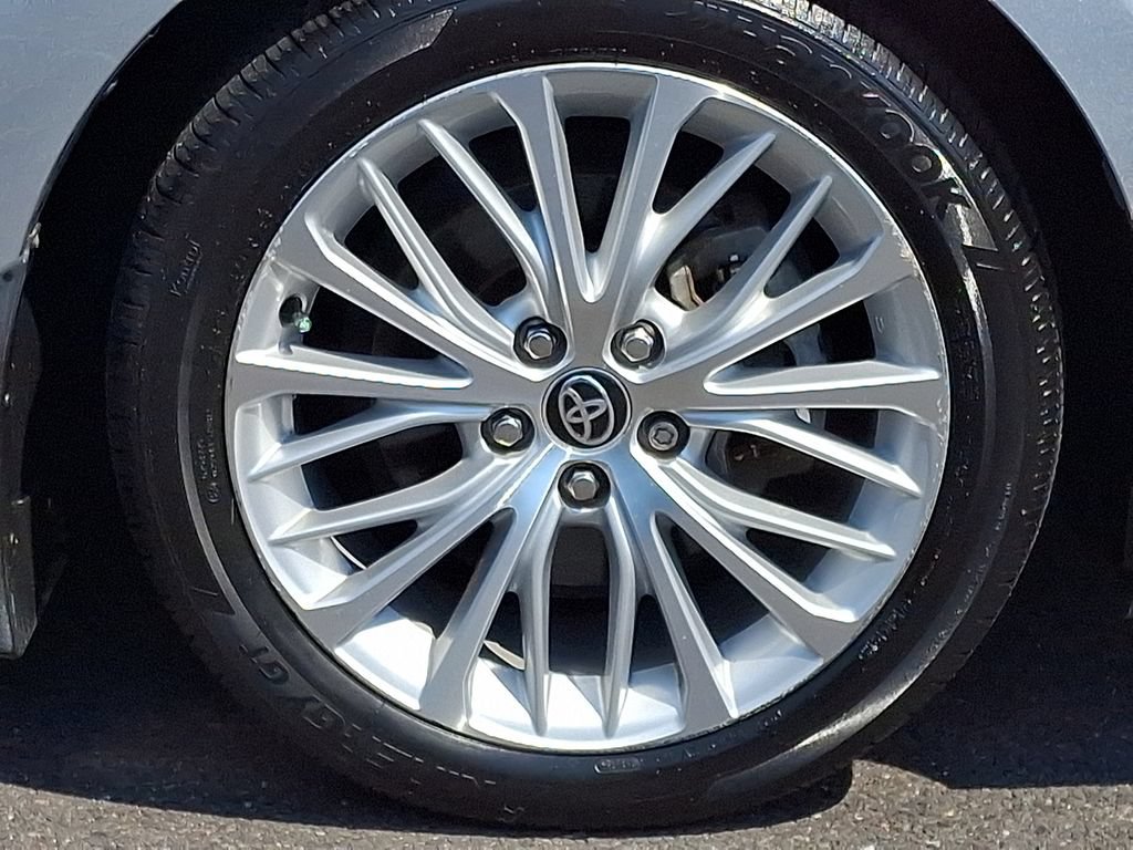 Certified 2020 Toyota Camry XLE AWD/4WD image 8