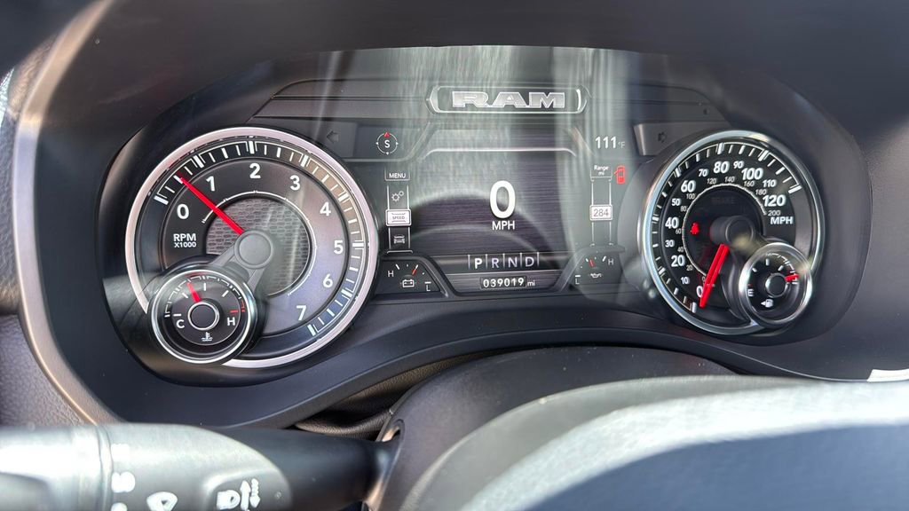 Used 2022 RAM 1500 Big Horn w/ Built-to-serve Edition image 19