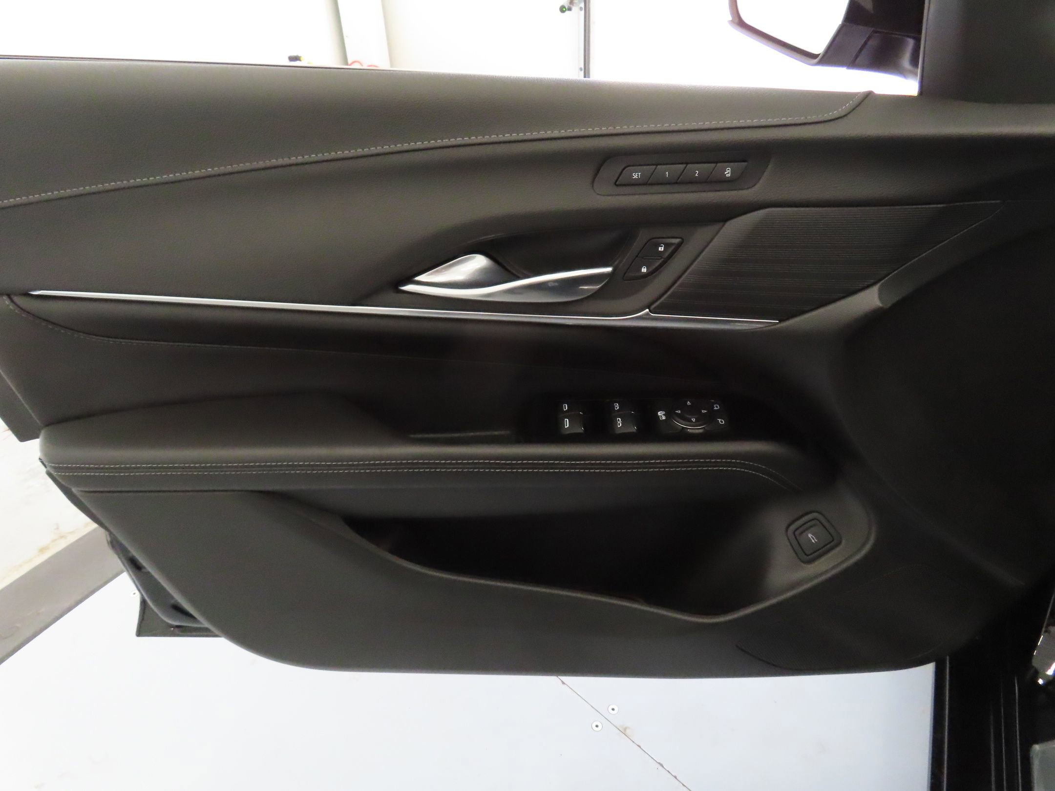 Used 2021 Cadillac CT4 Premium Luxury w/ Climate Package image 11