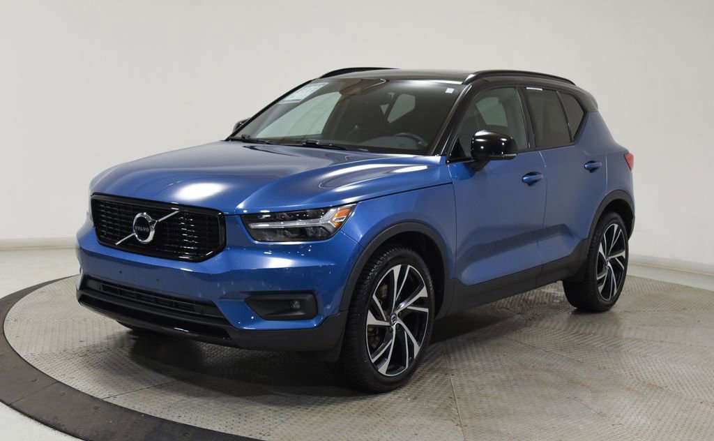 Used 2020 Volvo XC40 T5 R-Design w/ Protection Package Premier image 6