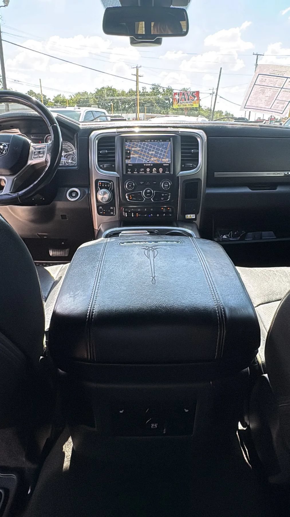 Used 2017 RAM 1500 Limited AWD/4WD image 21