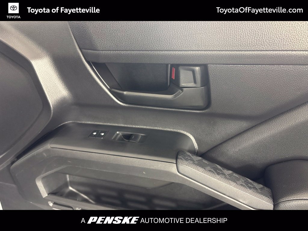 Certified 2024 Toyota Tacoma SR AWD/4WD image 18