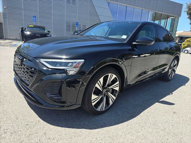 Used 2024 Audi Q8 e-tron Prestige AWD/4WD image 8