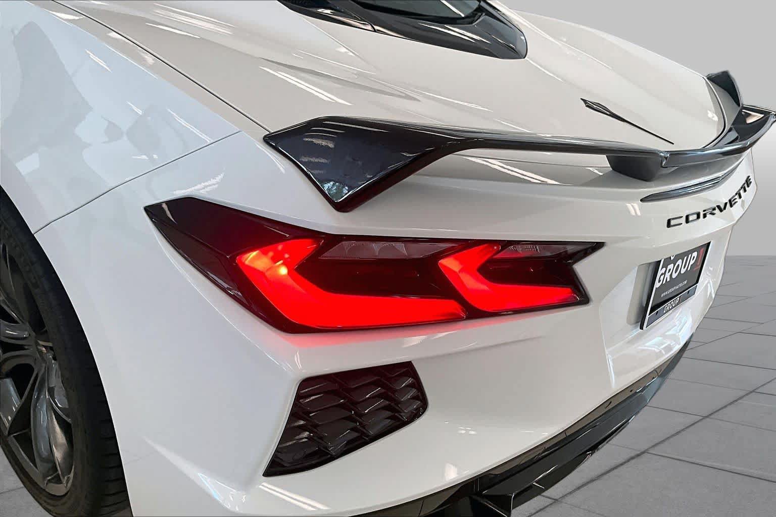 Used 2021 Chevrolet Corvette Stingray Preferred Cpe w/ Z51 Performance Package RWD image 24