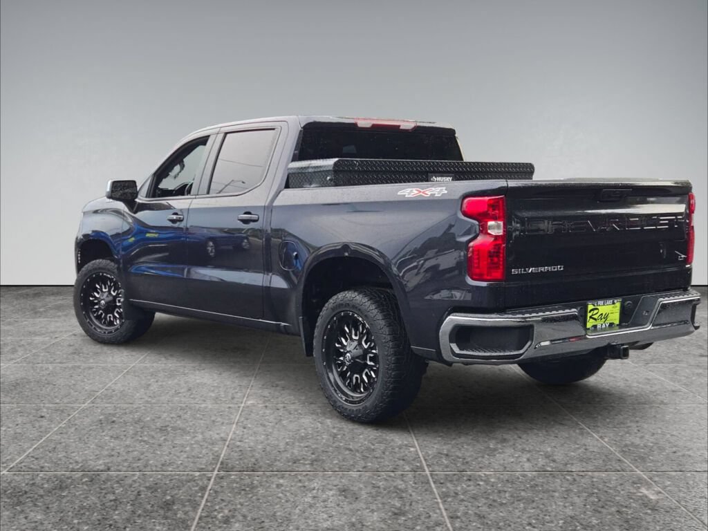 Certified 2024 Chevrolet Silverado 1500 LT AWD/4WD image 10