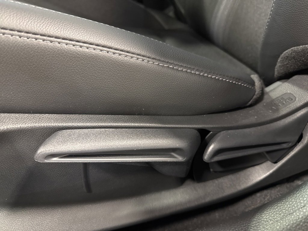 New 2025 Honda Civic Sport image 18