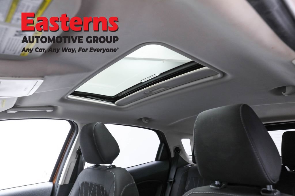 Used 2019 Ford EcoSport SE image 57