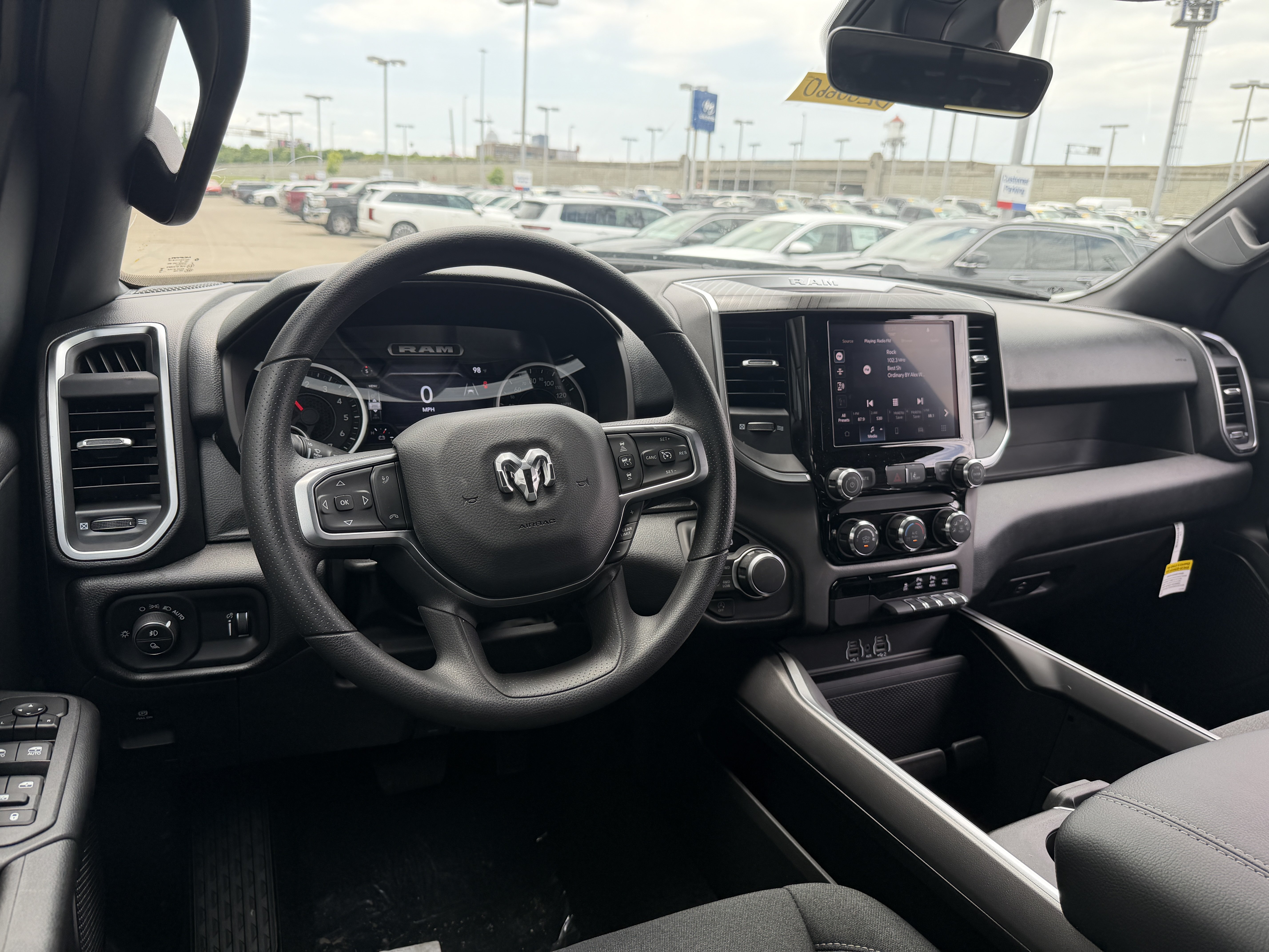 New 2026 RAM 1500 Express AWD/4WD image 28