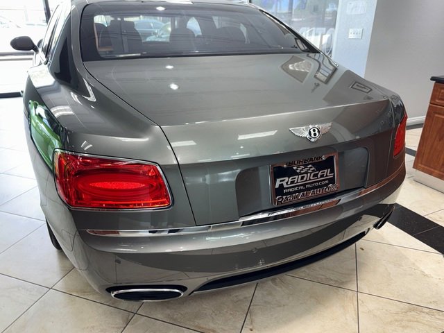 Used 2014 Bentley Flying Spur W12 image 28