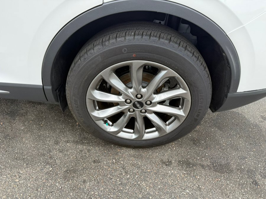 Used 2020 Lincoln Corsair AWD w/ Premium Package image 5
